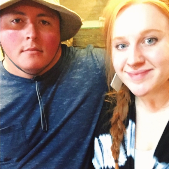 Meet your Posher, Amanda - Picture 6 of 8